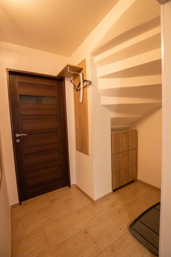 Apartment Blehovi Mala Velen Εξωτερικό φωτογραφία